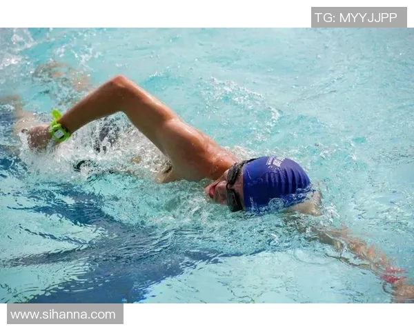 游泳运动员的训练秘笈与突破极限之路：从技术到心理的全面解析